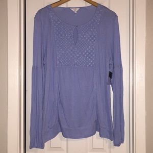 Crown and ivy blue top